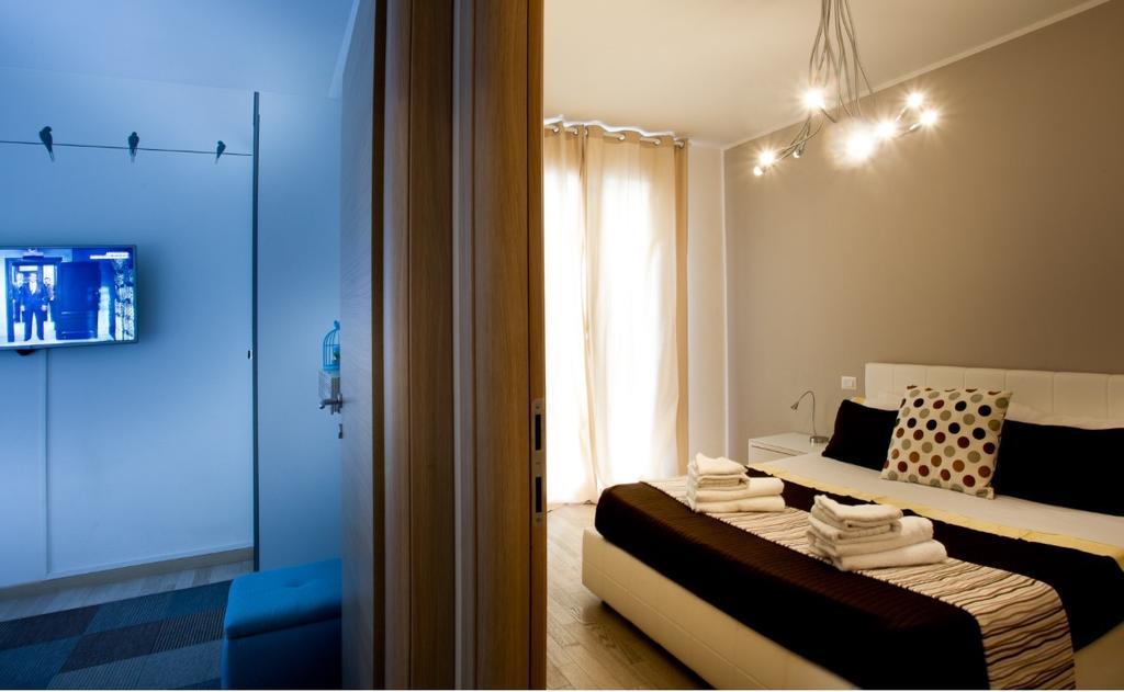 Casa Mia Apartment เดเซนซาโนเดลการ์ดา ภายนอก รูปภาพ