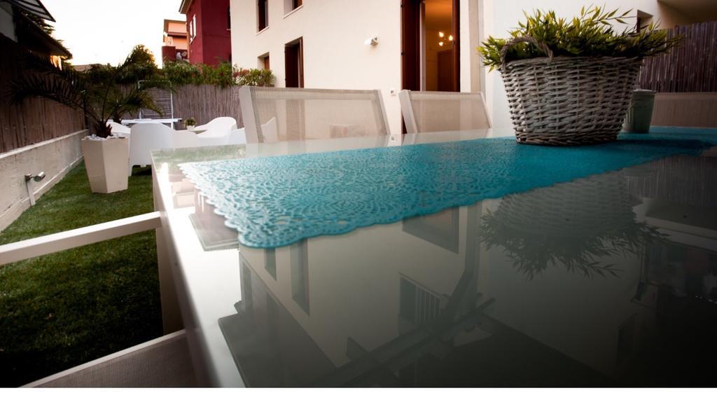 Casa Mia Apartment เดเซนซาโนเดลการ์ดา ภายนอก รูปภาพ