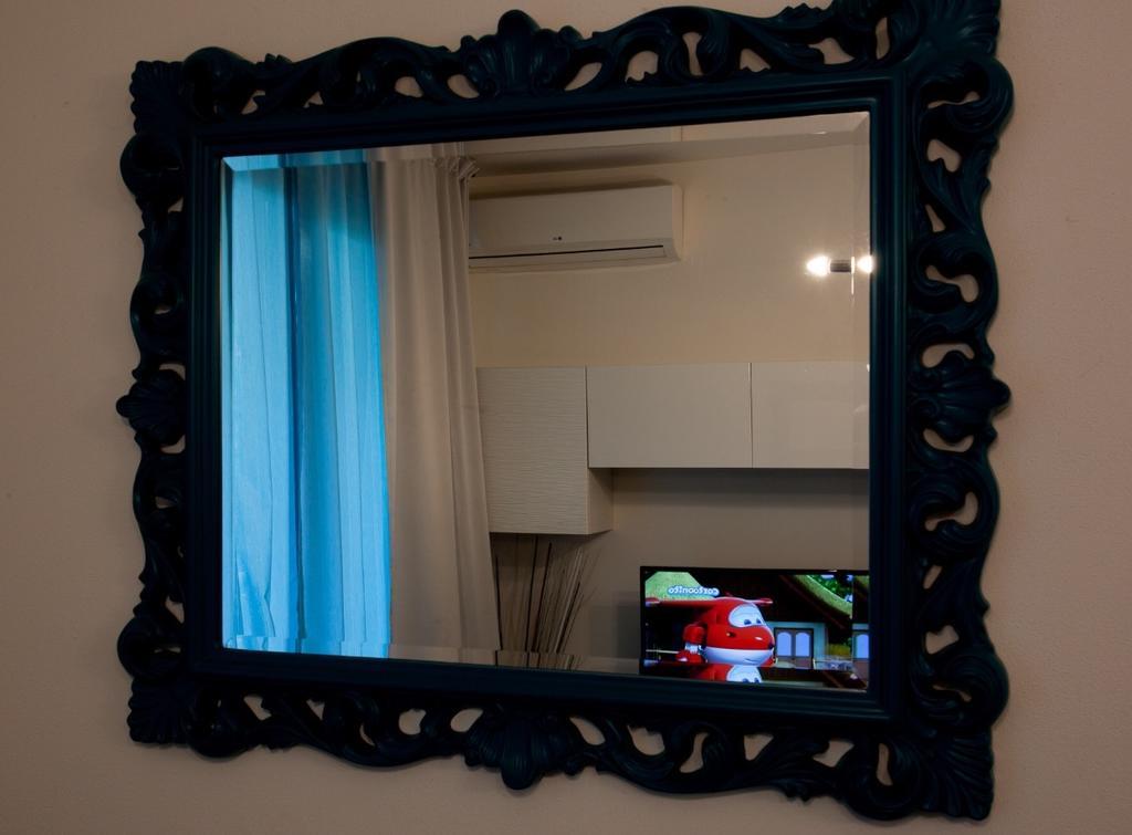 Casa Mia Apartment เดเซนซาโนเดลการ์ดา ภายนอก รูปภาพ