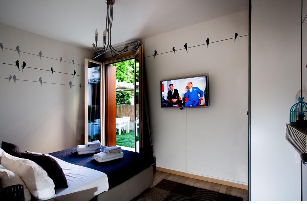 Casa Mia Apartment เดเซนซาโนเดลการ์ดา ภายนอก รูปภาพ