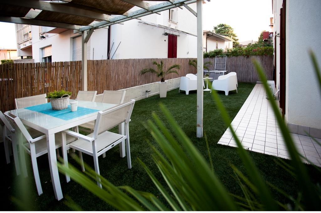 Casa Mia Apartment เดเซนซาโนเดลการ์ดา ภายนอก รูปภาพ