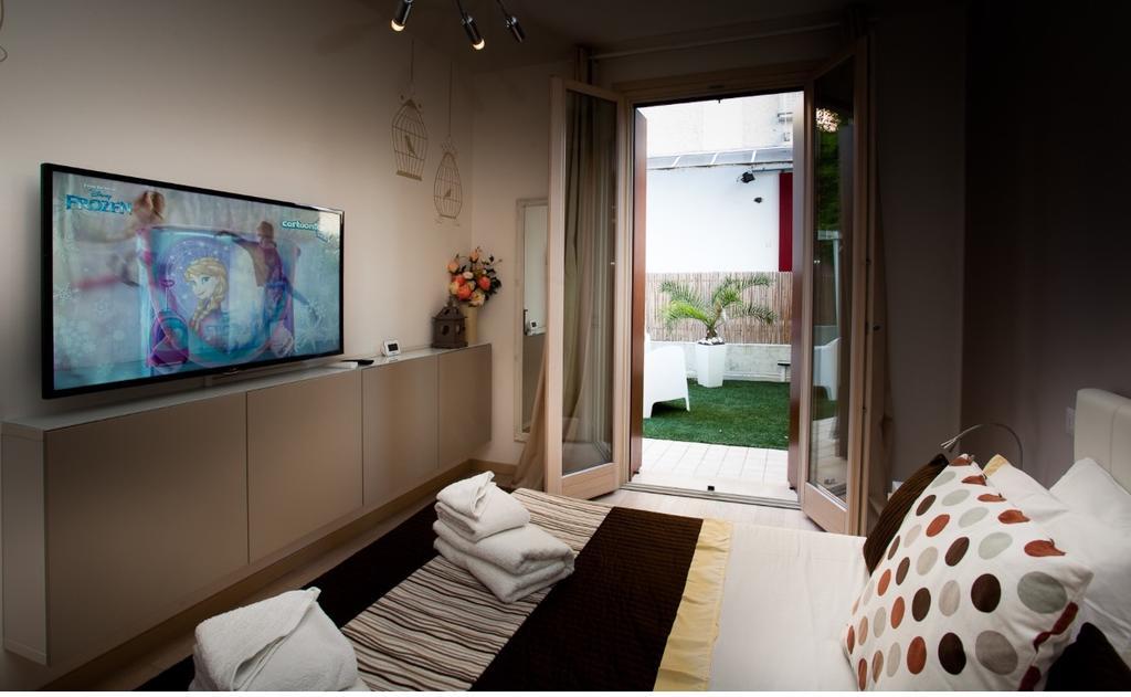 Casa Mia Apartment เดเซนซาโนเดลการ์ดา ภายนอก รูปภาพ