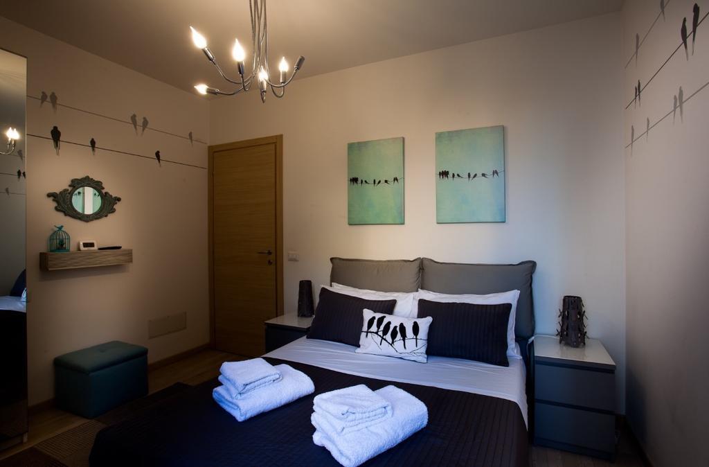 Casa Mia Apartment เดเซนซาโนเดลการ์ดา ภายนอก รูปภาพ