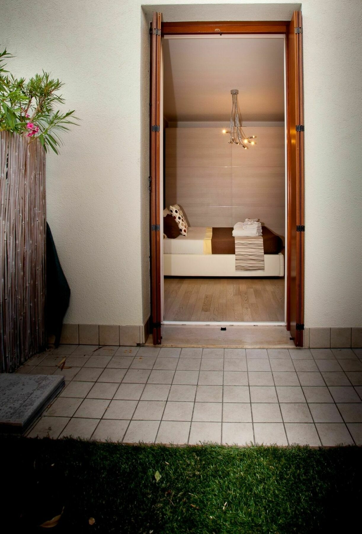 Casa Mia Apartment เดเซนซาโนเดลการ์ดา ภายนอก รูปภาพ